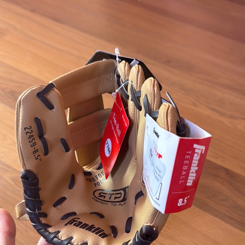 Franklin Tee Ball glove NWT